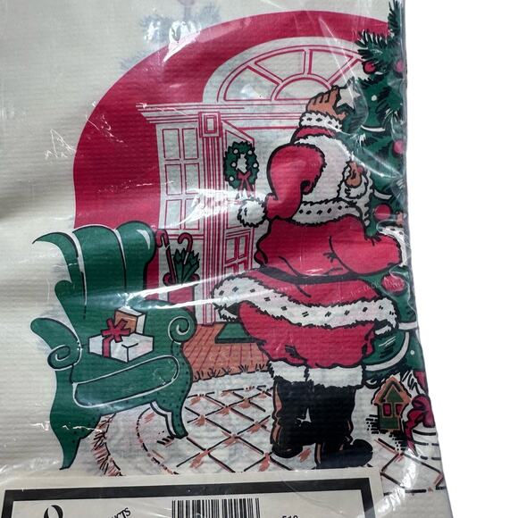 Lawrence Christmas PAPER Tablecloth Cover 54"x 96" Tree Presents‎ New Vintage - Picture 8 of 9